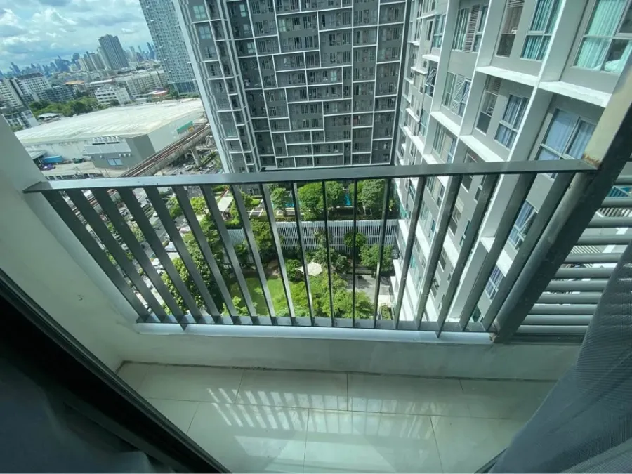 ให้เช่าคอนโด Ideo Mobi Sukhumvit ห้องน่าอยู่ เฟอร์ เครื่องใช้ไฟฟ้าครบ รีบมาจองเลย อย่าพลาดเด็ดขาด