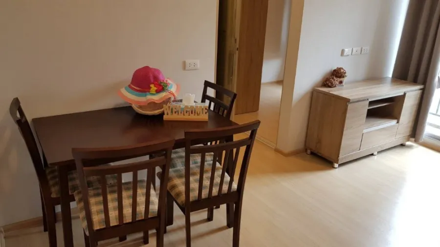 For rent, Plum Condo Rangsit Alive, Phase 1, 7th floor, corner room, most private, beautiful pool view, can't be reserved anymore.