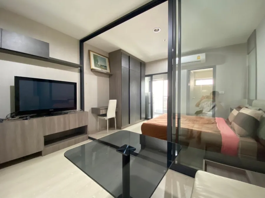 For rent, Ideo Thapra Interchange, the partition room is proportional. ready to move in You can't miss this price. Hurry up to reserve now.