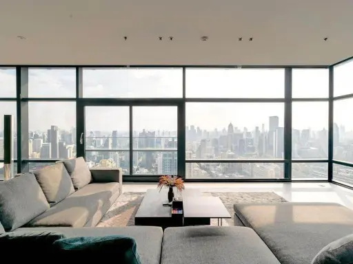 Sale Circle 2 Living Prototype ชั้นสูง วิวพาโนราม่า สวยสุดๆ ตกแต่งเรียบหรู น่าอยู่ ดีแบบนี้ห้ามพลาด