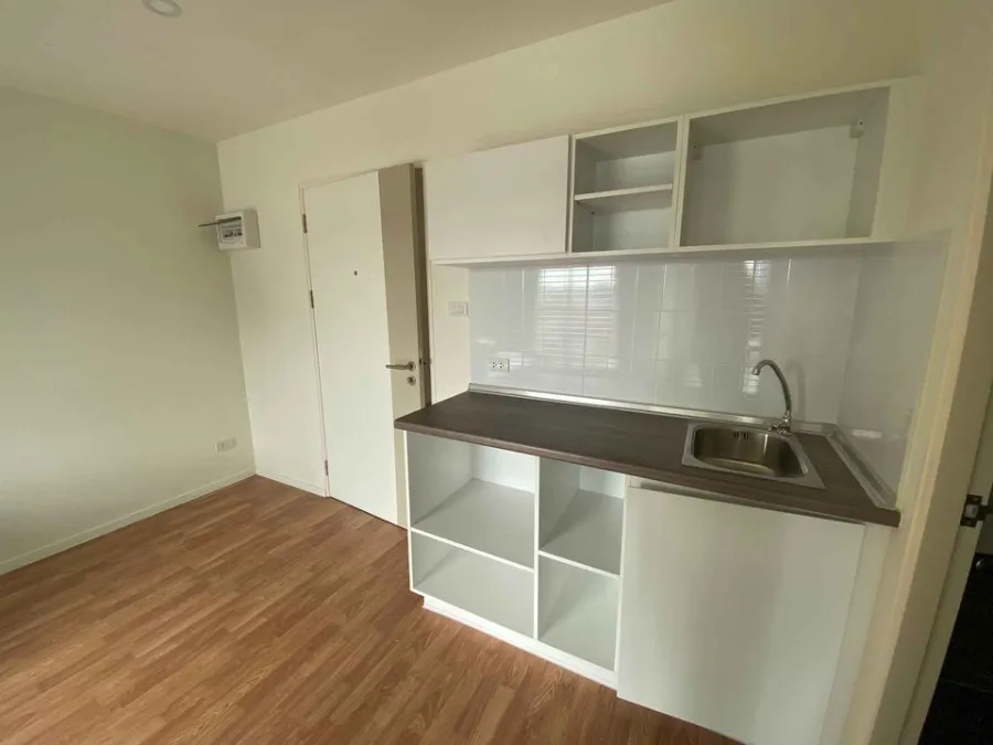 For rent, Lumpini Ville Phra Nang Klao-River View, nice room, divided into proportional rooms. Get the right height. Book now.
