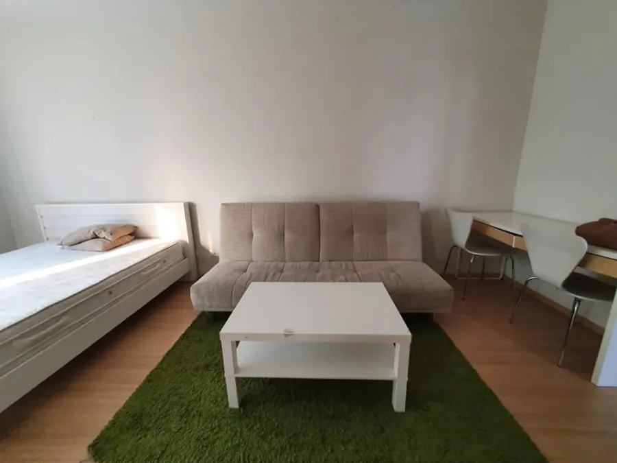 Sell B You Chokchai 4 rooms are private, quiet, fully furnished. Plus a good fosa. Very nice to sit. Book now.
