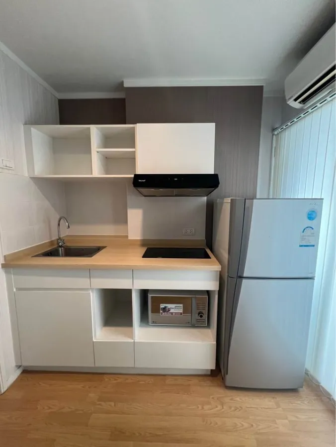 For sale, for rent, Lumpini Place Srinakarin-Hua Mak Station, simply decorated, fully furnished, shady garden view, hurry and book now.