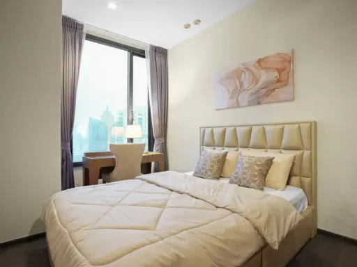 ให้เช่า Edge By Sansiri (Sukhumvit 23) 1 ห้องนอน 1 ห้องน้ำ ตกแต่งเรียบหรูดูแพง เห็นวิวเมืองสวยจากชั้นสูง จองเลย