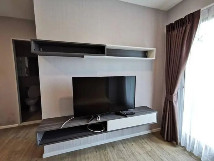 ให้เช่า Rill Condo รังสิต ห้องใหญ่ พื่นที่ใช้สอยเยอะมาก แถมตกแต่งห้องลงตัวสุดๆ สนใจย้ายด่วนๆ