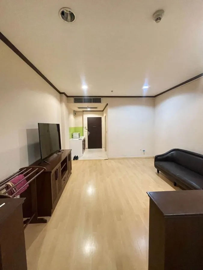 ให้เช่า เดอะ แพลทตินัม ชั้น 20 ห้องกว้าง สิ่งอำนวยความสะดวกครบครัน จองก่อนได้อยู่ก่อนเลยจ้า