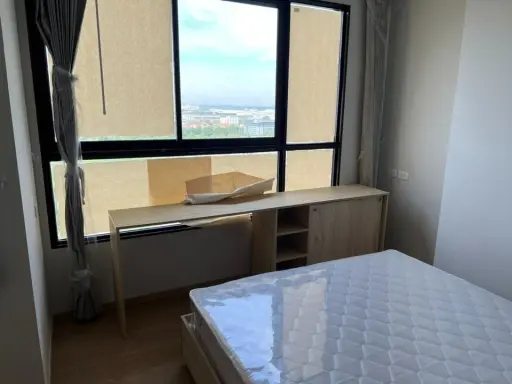 For rent, Common TU, 14th floor, fully built in, ready to move in. If interested, reserve now. Don't wait. Hurry.