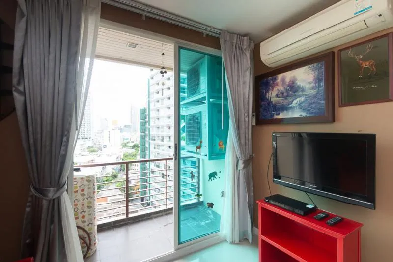 For rent Wish @ samyan, beautiful room, fully furnished, great view, carry only one bag Ready to move in