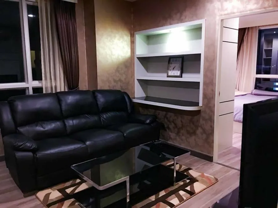 Condo for sale, Life @ Ratchada, Ladprao 36, nice room, wide size, fully furnished, good price, don't miss it.