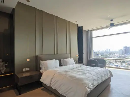 ขาย Four Seasons Private Residences ได้วิวสวย ห้องหรูหราสุดๆ พื้นที่ใช้สอยเพียบ จองก่อนได้ก่อนจร้า images