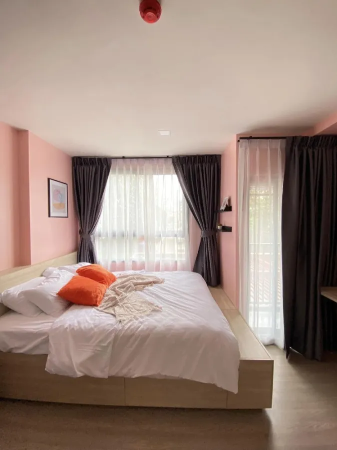 For rent The Muve Kaset ห้องสวยน่าอยู่ สีสันสดใสโดนใจสาวหวาน ลากกระเป๋าเข้ามา อยู่ได้เลยค่า