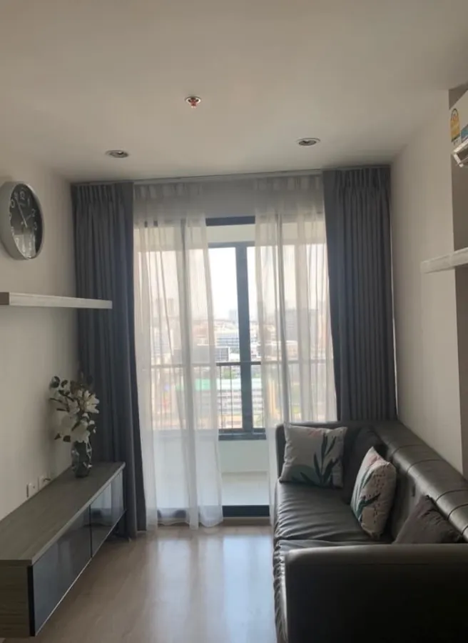 Condo for sale, Ideo Sathorn-Tha Phra, beautifully decorated room, very minimalist, good electrical appliances. Can't reserve anymore.