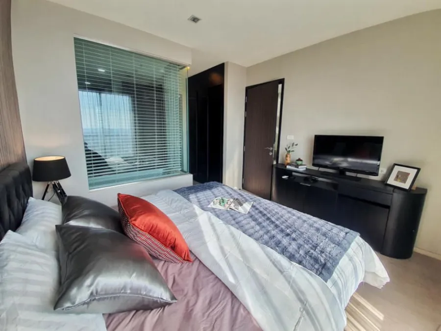 Condo for rent, Rhythm Sukhumvit 44/1, beautiful room, ready to move in, convenient to travel, don't wait!!