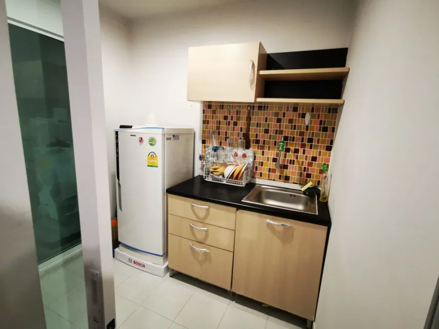 For rent, Regent Home 20, Prachachuen, 16, 6th floor, BTS view, no block, complete with furniture and electrical appliances.