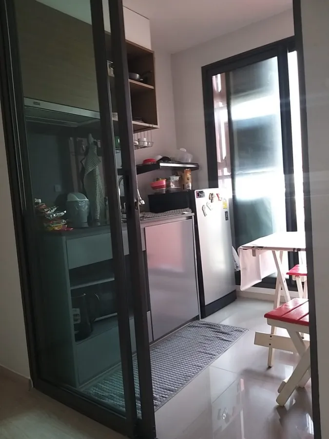For sale, for rent, The Tree Din Daeng-Ratchaprarot, 5th floor, balcony on the north side, not hot in the afternoon, very good ventilation.