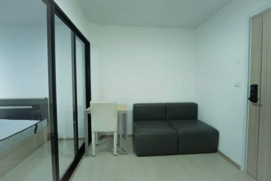 For sale or rent: The Excel Kukot, 8th floor, fully furnished, green area view, very comfortable to the eyes. Book now, don't hesitate.