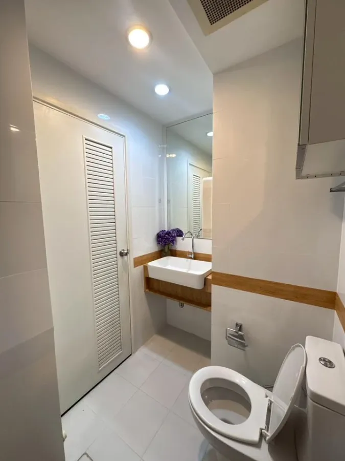 For rent: A Space Me Bangna, 1 bedroom, 1 bathroom, good location, convenient transportation, beautiful view, not blocked, reserve now.