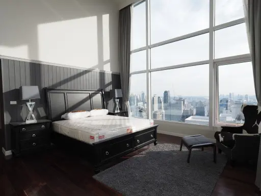 Luxury for rent, Circle Condominium, decorated in luxury, like being in a palace. With the most spacious living space, book now.