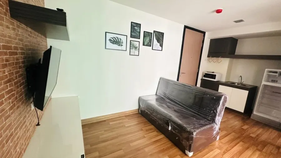 ให้เช่า Living Avenue Bangsaen ห้องน่าอยู่ เฟอรืนิเจอร์ครบครัน ทำเลดี เดินทางสะดวก จองเลย