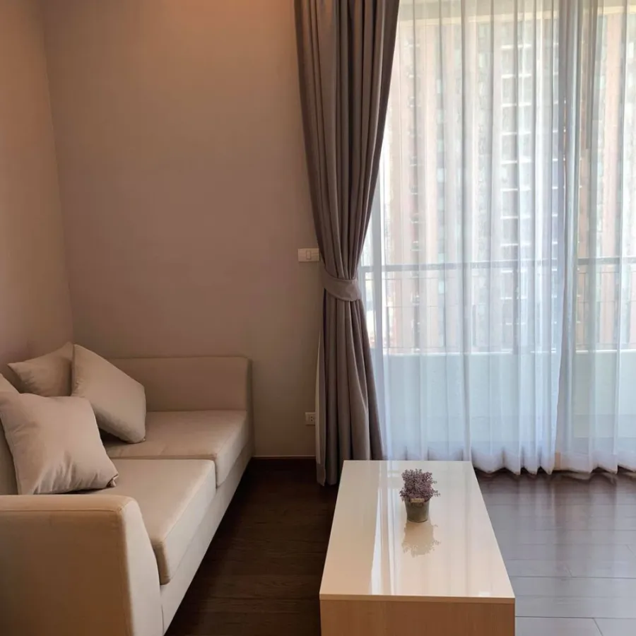 Condo for rent, Q Asoke, beautiful room, good decoration, comfortable tone, fully furnished, next to MRT Phetchaburi station, don't miss it!!