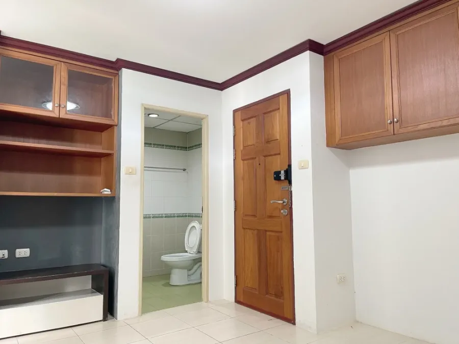 ขาย The North Park Condominium ชั้น 5 ห้องกั้นเป็นสัดส่วน สนใจเป็นเจ้าของ จองเลย