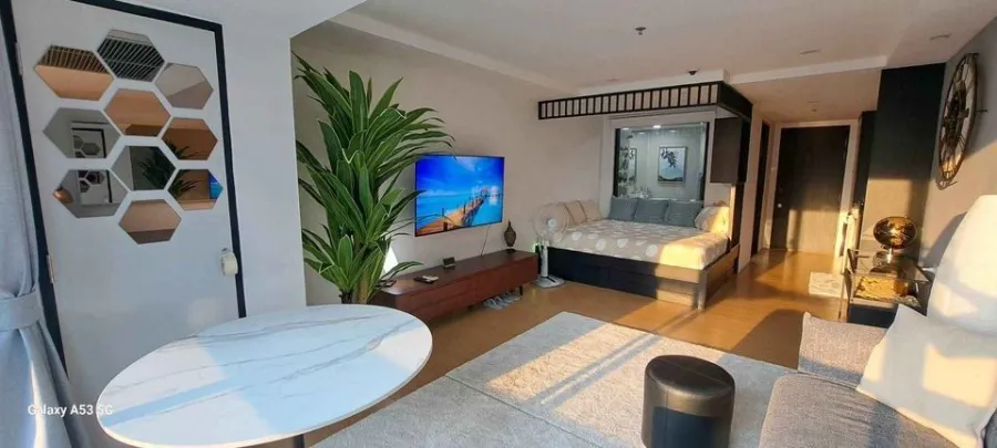 ขาย The Trendy Condominium เฟอร์นิเจอร์ Buit-In ทั้งห้อง เตียงนอนสบายสุดๆ ไม่จองไม่ได้แล้ว
