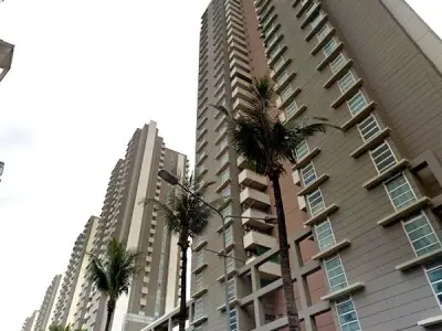 Superior Condominium
