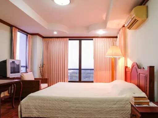 ให้เช่า พัทยา ฮิลล์ รีสอร์ท วิวทะเล ห้องสวย เฟอร์ครบ เครื่องใช้ไฟฟ้าครบ พร้อมอยู่ รีบเลยๆๆ images