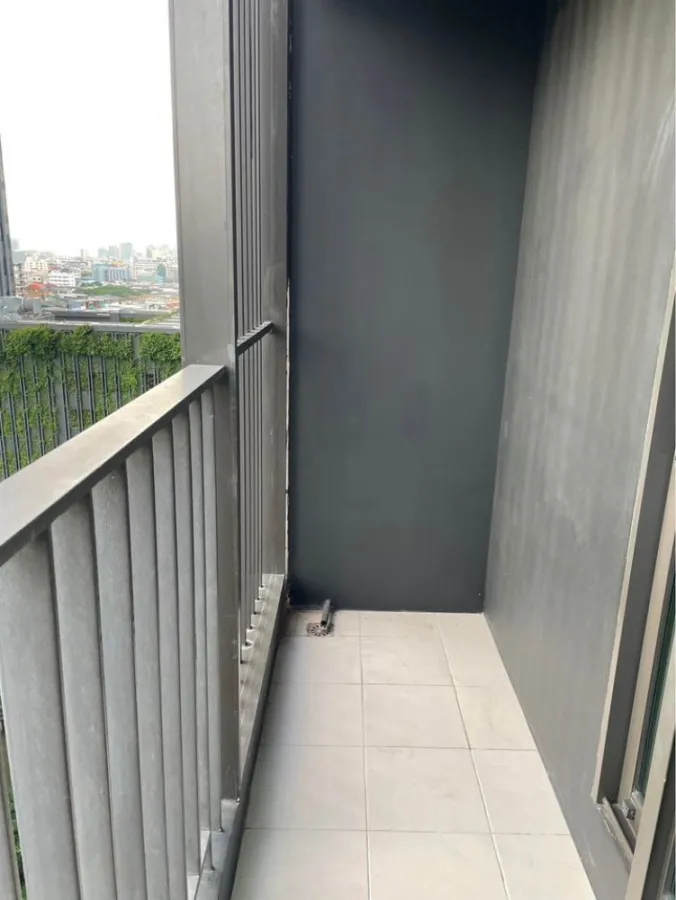 For Rent Life Asoke-Rama 9, very beautiful room, decorated in minimalist style, warm tones, very inviting, don't miss it.