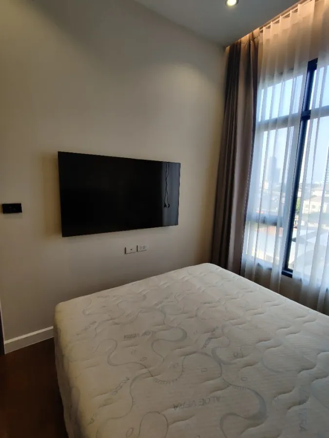 For rent!! Condo Mayfair Place Sukhumvit 50, 7th floor, beautiful room, good view, affordable price. Hurry and reserve now!!