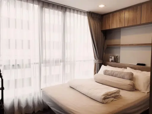 ขาย ให้เช่า บราวน์ คอนโด ห้วยขวาง ห้องสวย เฟอร์ครบ พร้อมอยู่ เดินทางสะดวก อย่ารอช้า