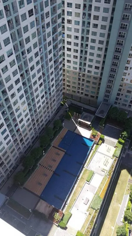 Condo for sale Lumpini Ville Chaengwattana, Pak Kret, corner room, next to the balcony, 180 degree view full river view
