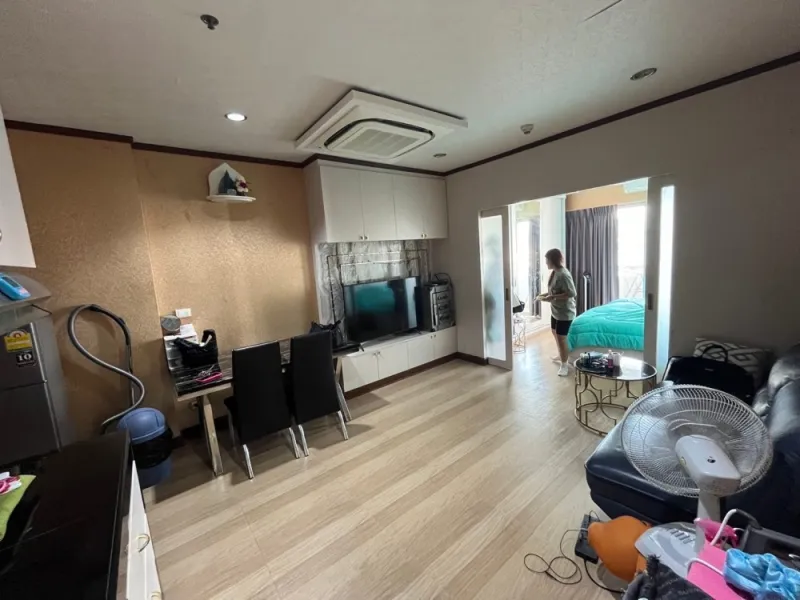 ขาย เดอะ แพลทตินัม ห้องกว้าง มีพื้นที่ใช้สอย บิ้วอินเริศๆ เฟอร์นิเจอร์ครบครัน มาแต่ตัวเข้าอยู่ได้เลย