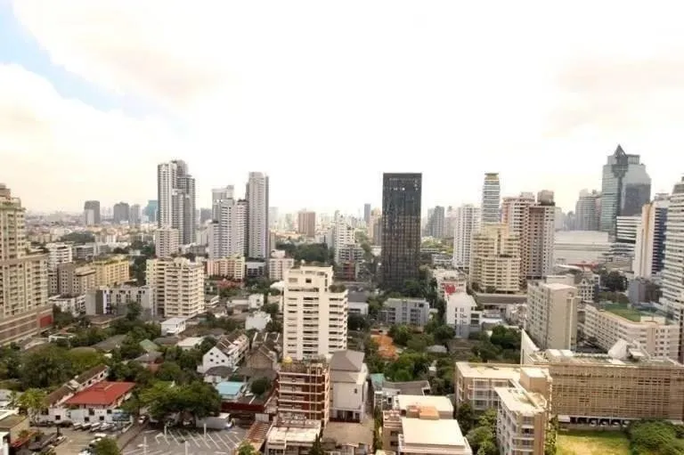 ขาย ให้เช่า คอนโด เอดจ์ บาย แสนสิริ สุขุมวิท 23 คอนโดมิเนียมทำเลทอง ตั้งอยู่บนทำเลย่านธุรกิจ