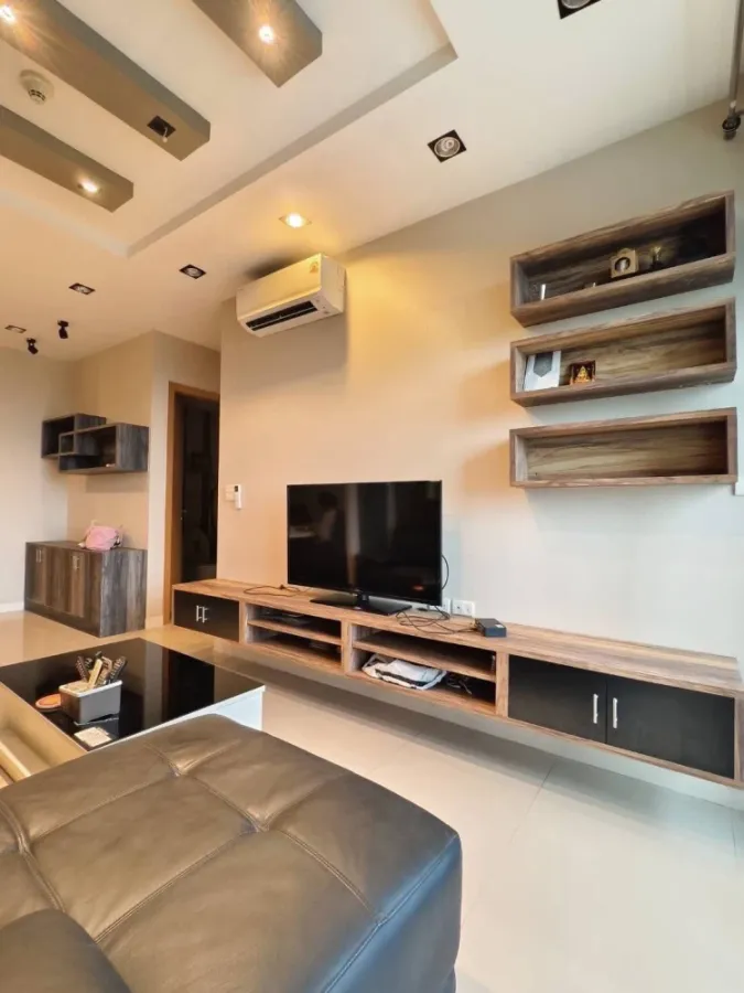 ขาย Circle Condominium ชั้น 14 ทิศเหนือ อยู่สบาย ไม่ร้อน ห้องสะอาด กว้างขวาง น่าอยู่ รีบจองเลย
