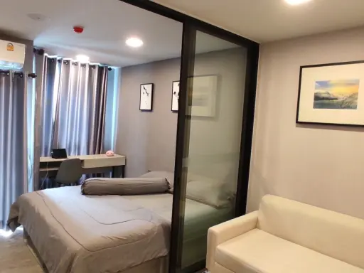 For rent, Cave Eva, Building D, 2nd floor, outside view, wallpapered throughout the room, fully furnished, ready to move in immediately. Book now, urg