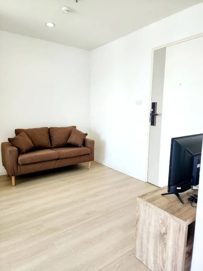 For rent: Lumpini Ville Nakhon In Riverview, high floor, ready to move in, fully furnished, affordable price.