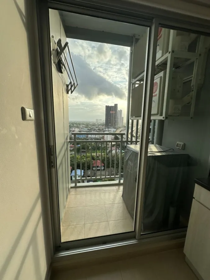 For sale/rent Supalai Park Talat Phlu Station, ready to move in, high floor, fully furnished, reserve now.