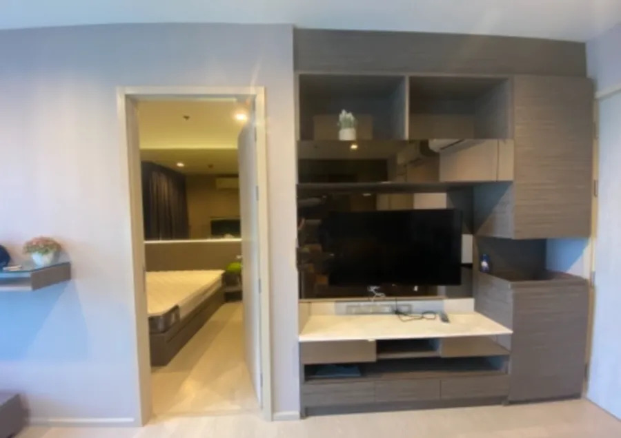 Condo for sale/rent Rhythm Sukhumvit 36-38., north, new room, fully furnished, ready to move in. Hurry up to reserve.
