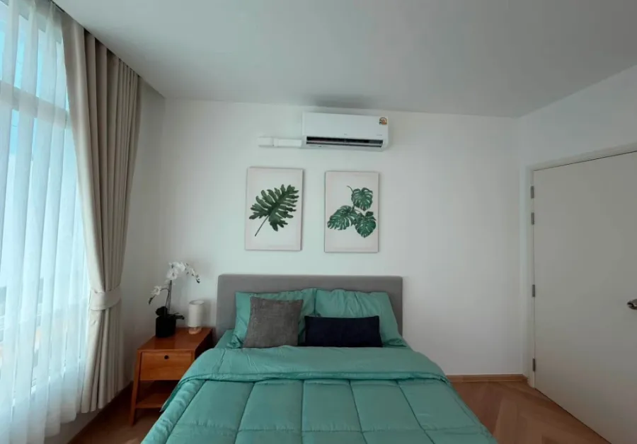 ขาย Centric Scene Sukhumvit 64 ห้องมุมกว้างขวาง ได้ความเป็นส่วนตัวสูง ตกแต่งสไตล์มินิมอลมูจิ พื้นลายก้างปลา รีบจองเลย