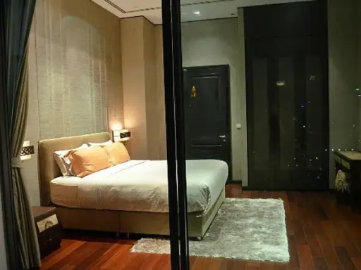 ให้เช่าคอนโด Le Raffine Sukhumvit 24 ห้องสวย เฟอร์ครบ พร้อมอยู่ รีบจองด่วน!! images