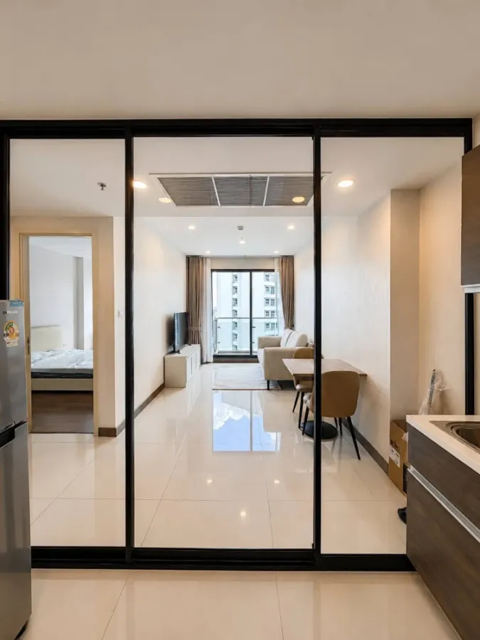 For rent: Supalai Premier Charoen Nakhon Penthouse with Chao Phraya River view. One of the best prices in the building.