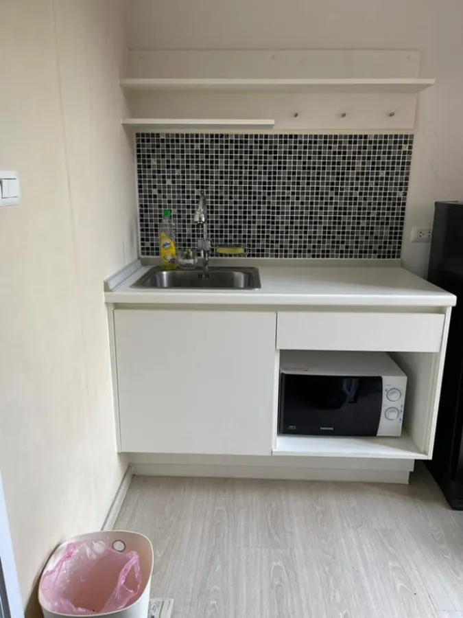 Beautiful room, nice to live in. For rent, Plum Condo Park Rangsit, most decorated, carefully selected furniture, book now.