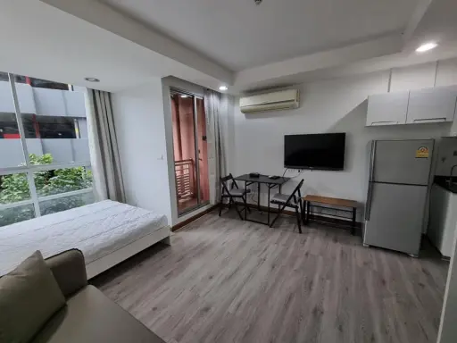 ให้เช่า เดอะคริส รัชดา 17 ชั้น 4 fully furnished แต่งครบ น่าอยู่ รีบจองเลย ห้ามพลาด จองเลย images