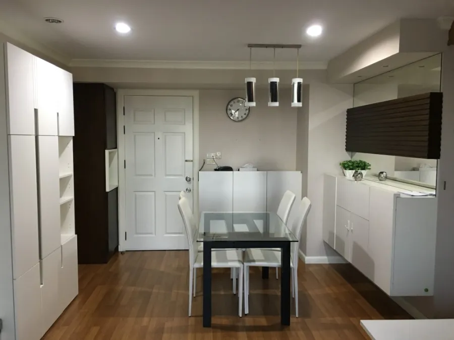 Urgent sale!! Condo Lumpini Place Narathiwat - Chao Phraya, 7th floor, Building B, nice room, fully furnished, don't miss it!!