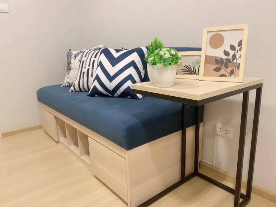 For rent: Plum Condo Rangsit Alive Phase 1, pool view, partitioned room, comes with complete decorations. Book now quickly.