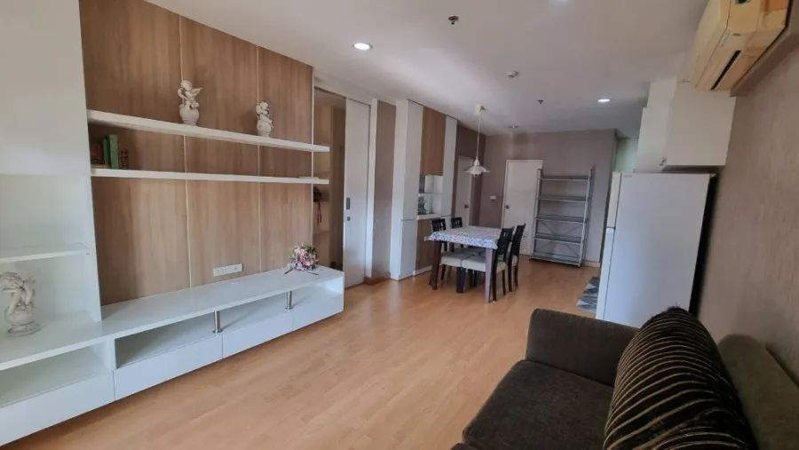 For sale, for rent, St. Louis Grand Terrace, 2 bedrooms, 7th floor, fully furnished, ready to move in, book now, urgent.