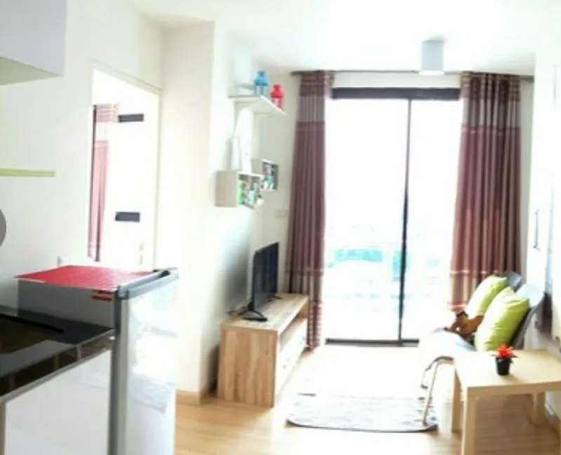 ให้เช่า Chateau in Town Phaholyothin 32 Condo ชั้น 4 ตกแต่งแบบมีสไตล์ทันสมัยแต่งดูอบอุ่น โทนสีสบายตา