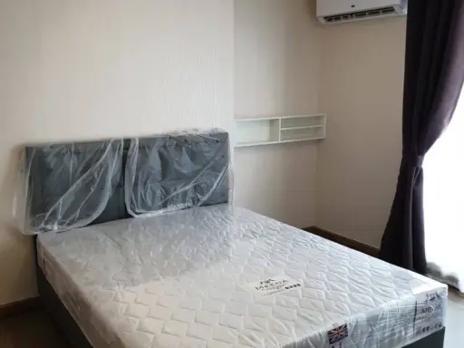 For rent, Plum Condo Phaholyothin 89, 4th floor, nice room, fully furnished, ready to move in immediately, book now, don't wait.