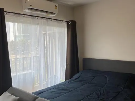 Rent D Condo Bliss Sriracha, built-in wardrobe, complete electrical appliances One bag can go in.